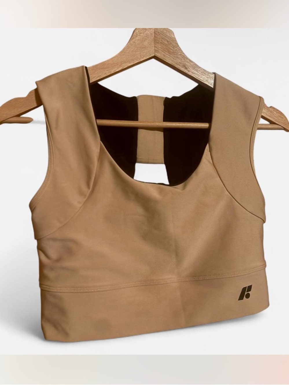 Forme Power Bra in Espresso Brown, Size Medium and Small available Women’s - Picture 3 of 4